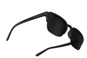 Stealth Polarized